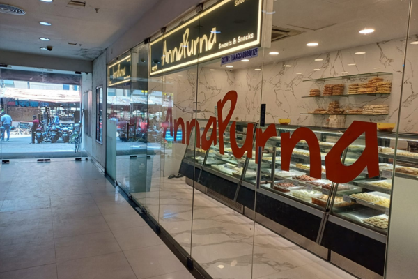 commercial shops for rent